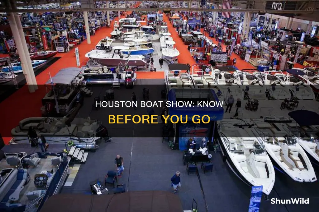 what time does the houston boat show open