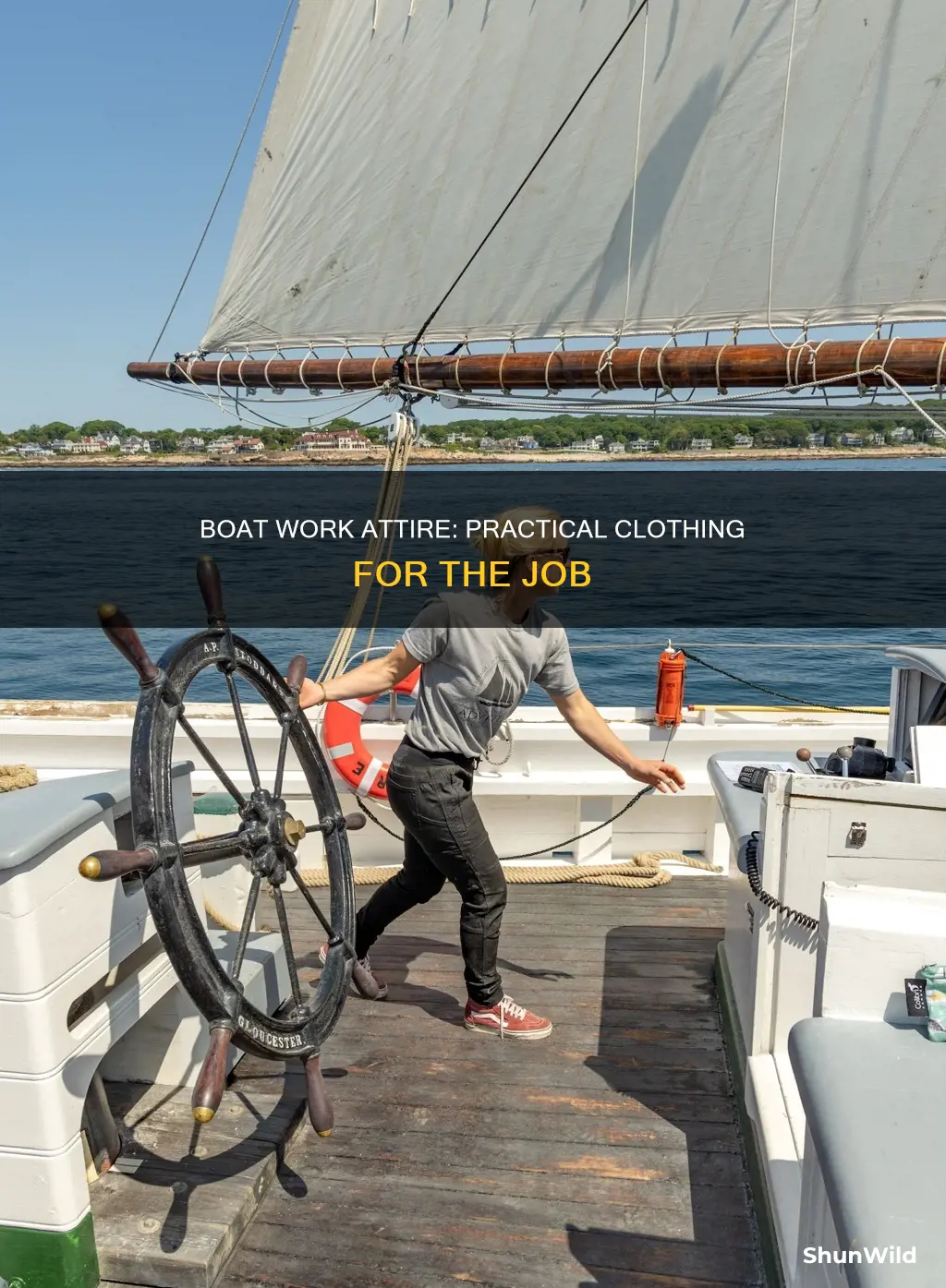 what to wear on a working boat