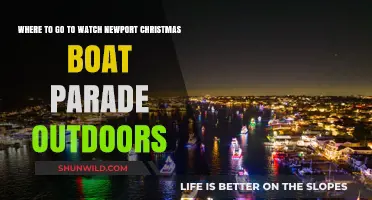 Best Outdoor Spots for Newport Christmas Boat Parade