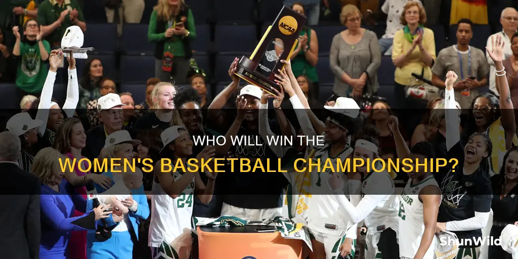 who is picked to win womens basketball championship