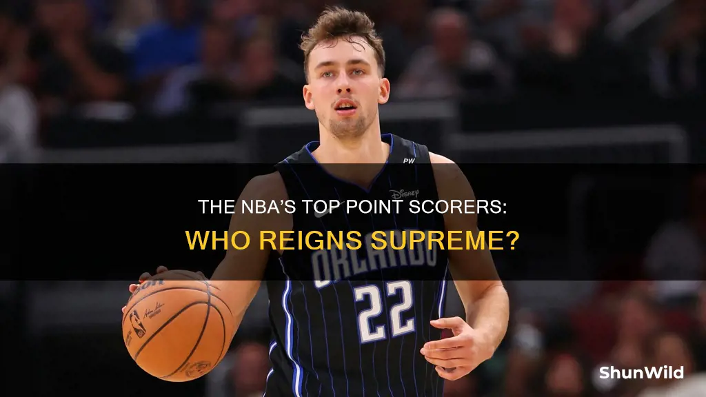 who scored the most points in nba basketball