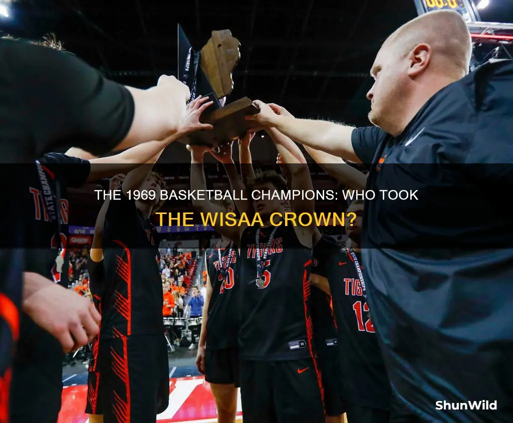 who won the wisaa 1969 basketball championship
